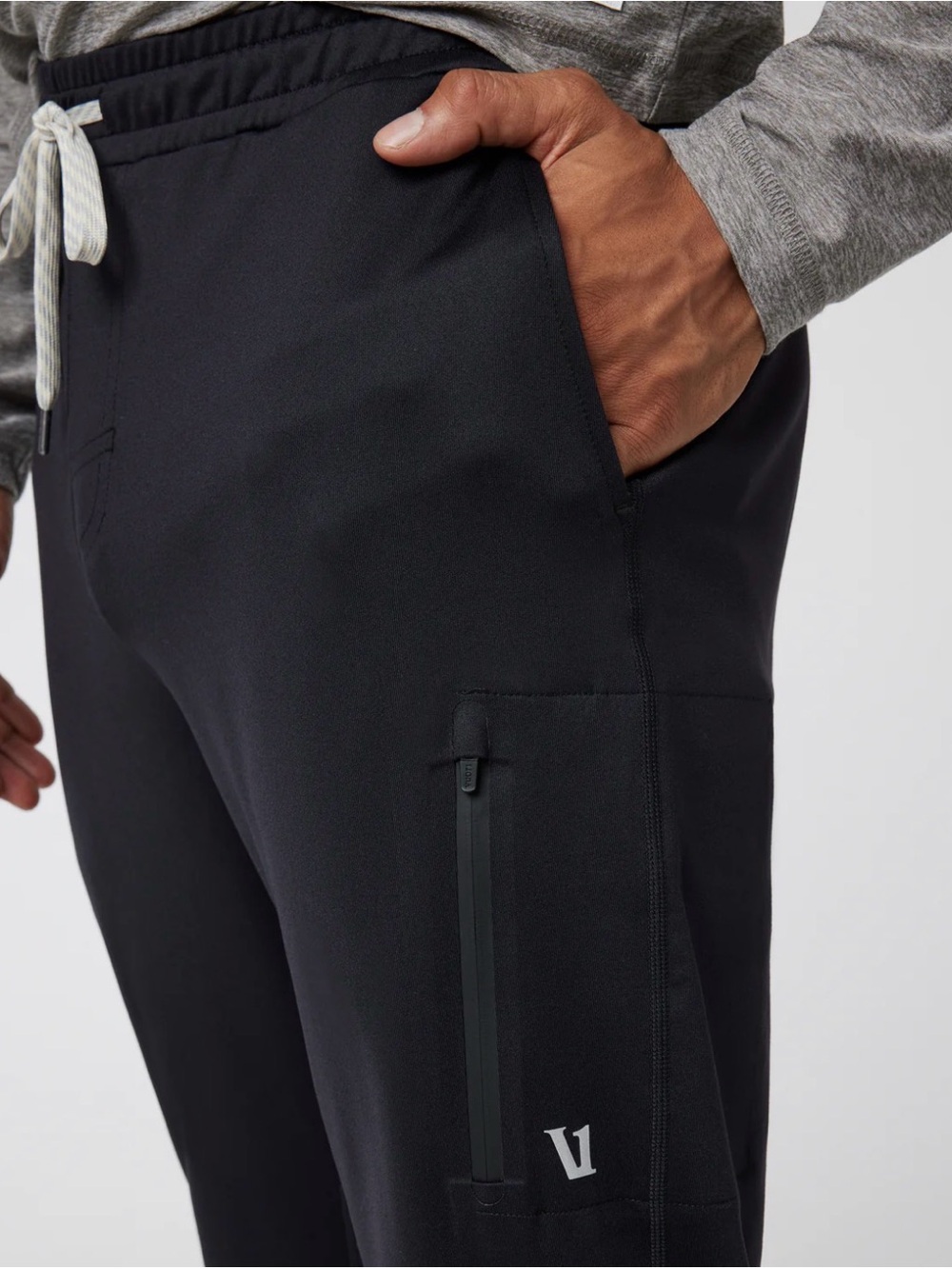 NWOT new mens vuori Sunday performance jogger black xs $110